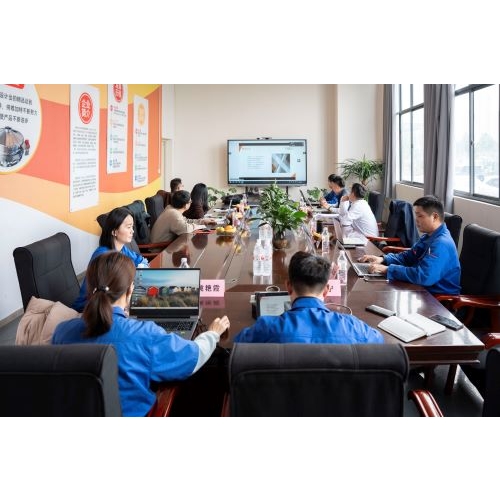 Visita de Clientes Distantes, Desarrollo Mutuo | Bienvenida a los Clientes Noruegos en Navector