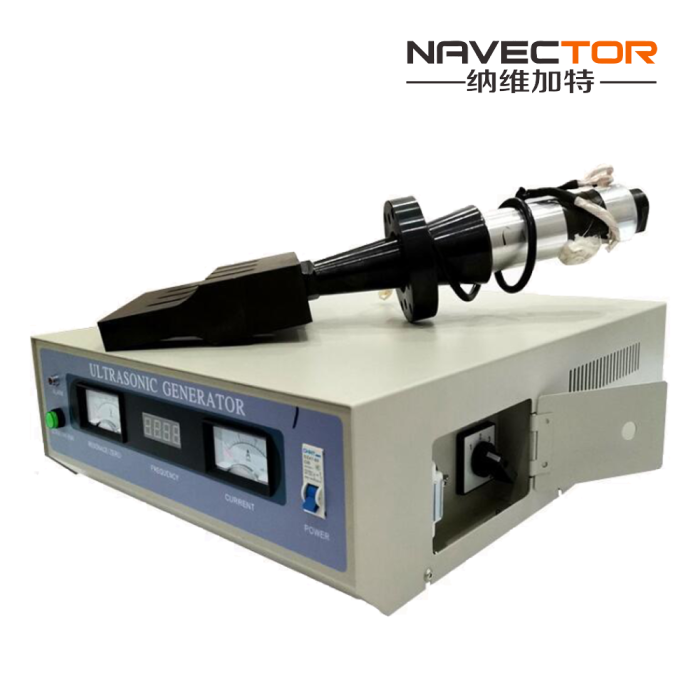 เครื่องเชื่อมอัลตราโซนิก 15kHz 2600W
